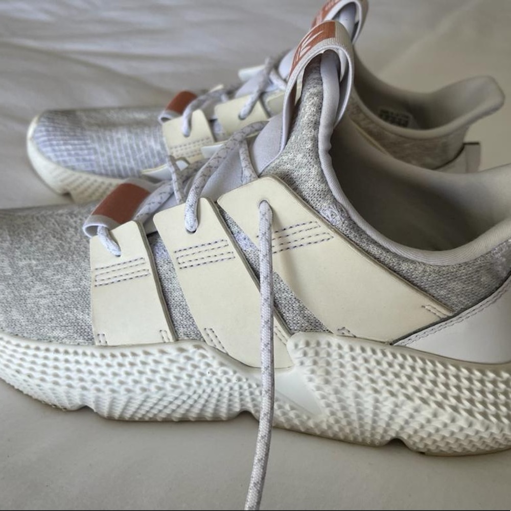 Adidas EVM004001 Sneakers,Size 10